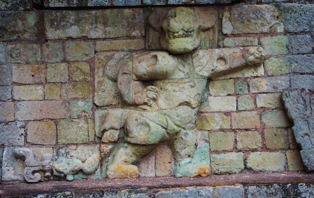 Ollies favorite, the cheeky dancing Jaguar carving