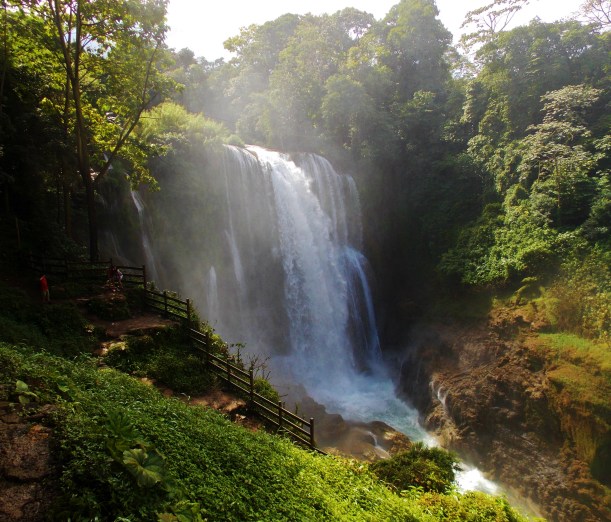 Pulhapanzak Watefrall 43m high