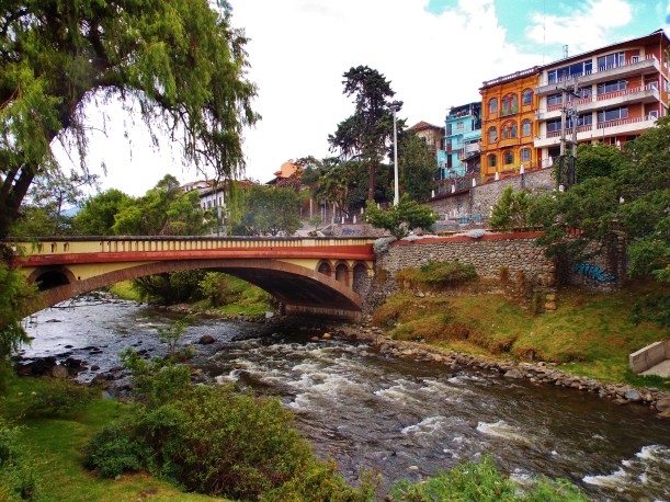 The banks of the river Tomebamba in Cuenca