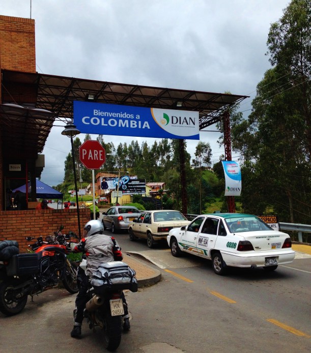 The Ecuador/Colombian border to Ipales